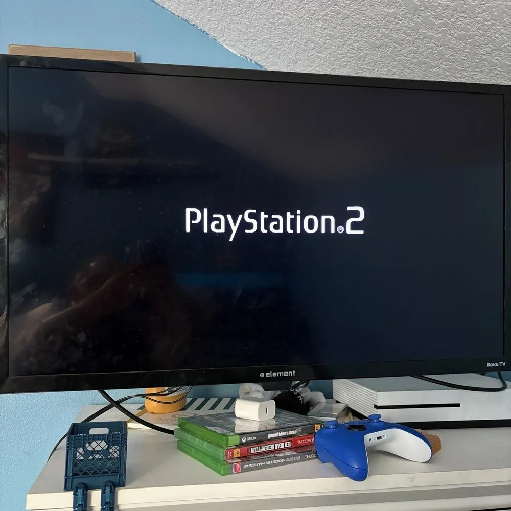 Sony PlayStation 2 SCPH-39001 Console Bundle 2 Controllers 5 Games Memory Card